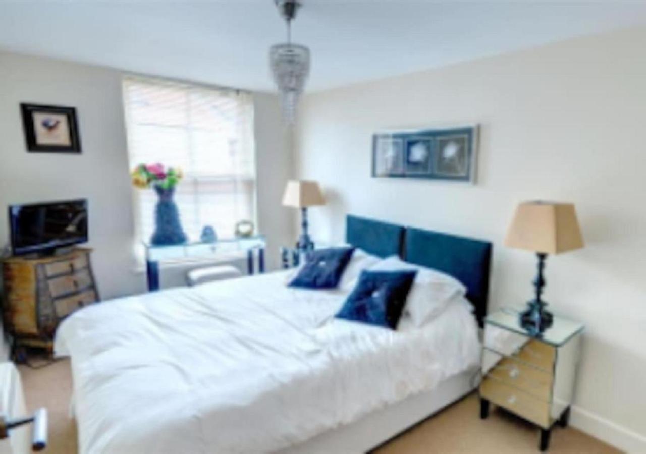Kittiwake-Top Floor Sea View Apartment Two Bedrooms スカーバラ エクステリア 写真