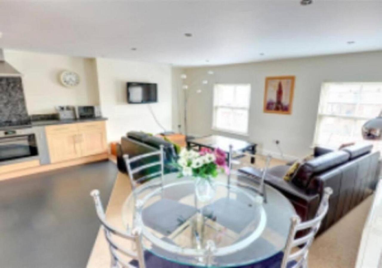 Kittiwake-Top Floor Sea View Apartment Two Bedrooms スカーバラ エクステリア 写真